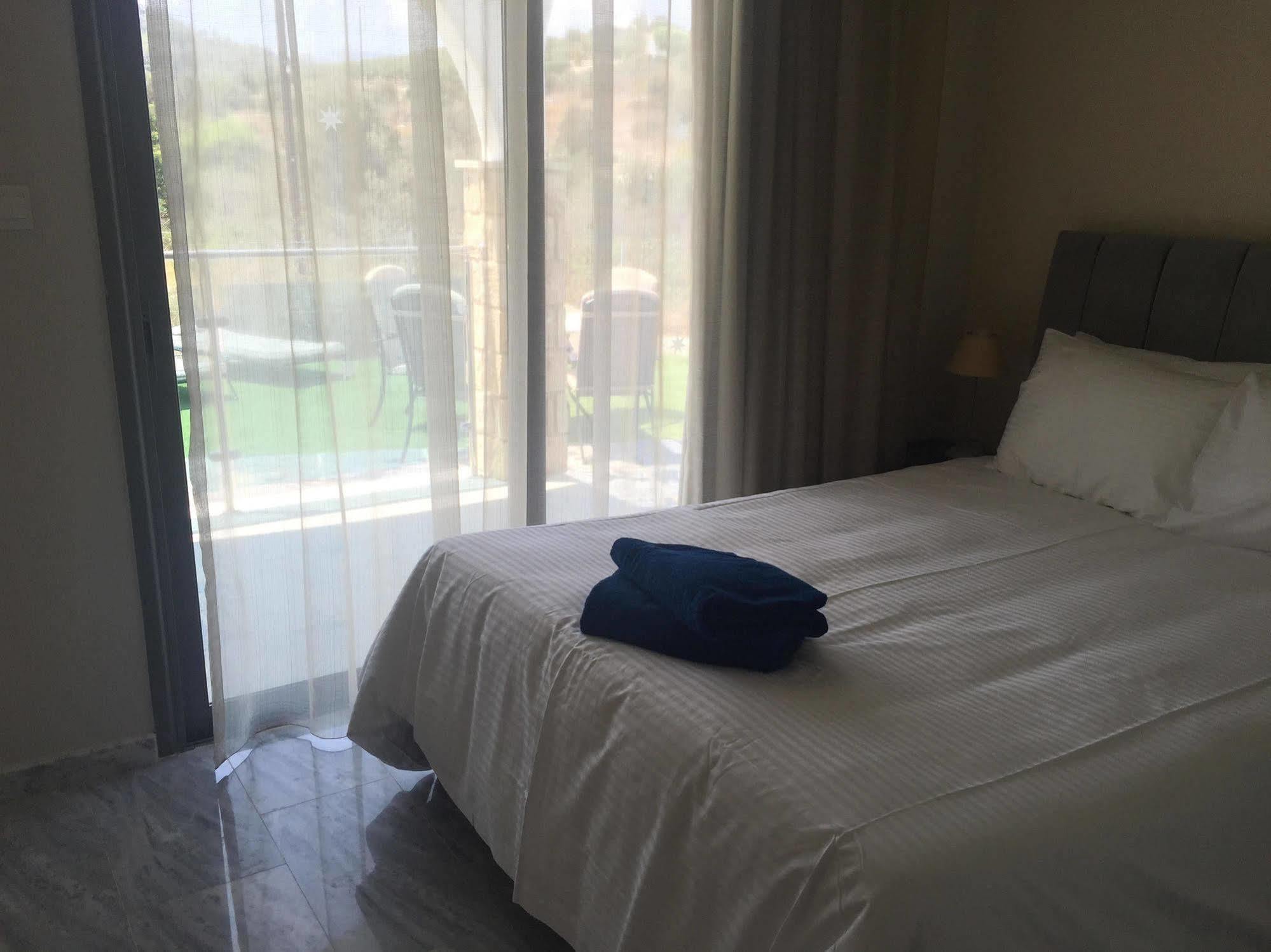 Latchi Escape Hotel And Suites Polis Zewnętrze zdjęcie