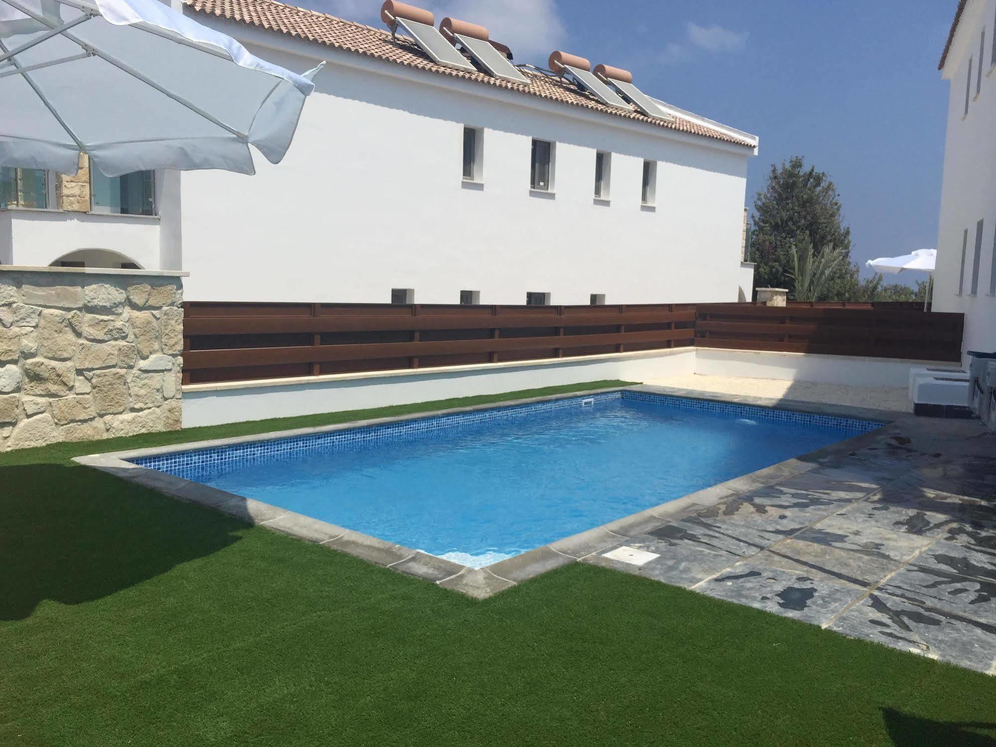 Latchi Escape Hotel And Suites Polis Zewnętrze zdjęcie