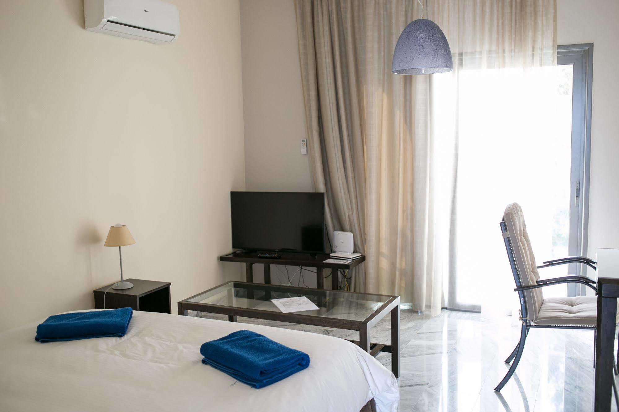 Latchi Escape Hotel And Suites Polis Zewnętrze zdjęcie